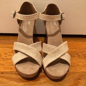 Toms natural canvas wedges size 5.5 brand new